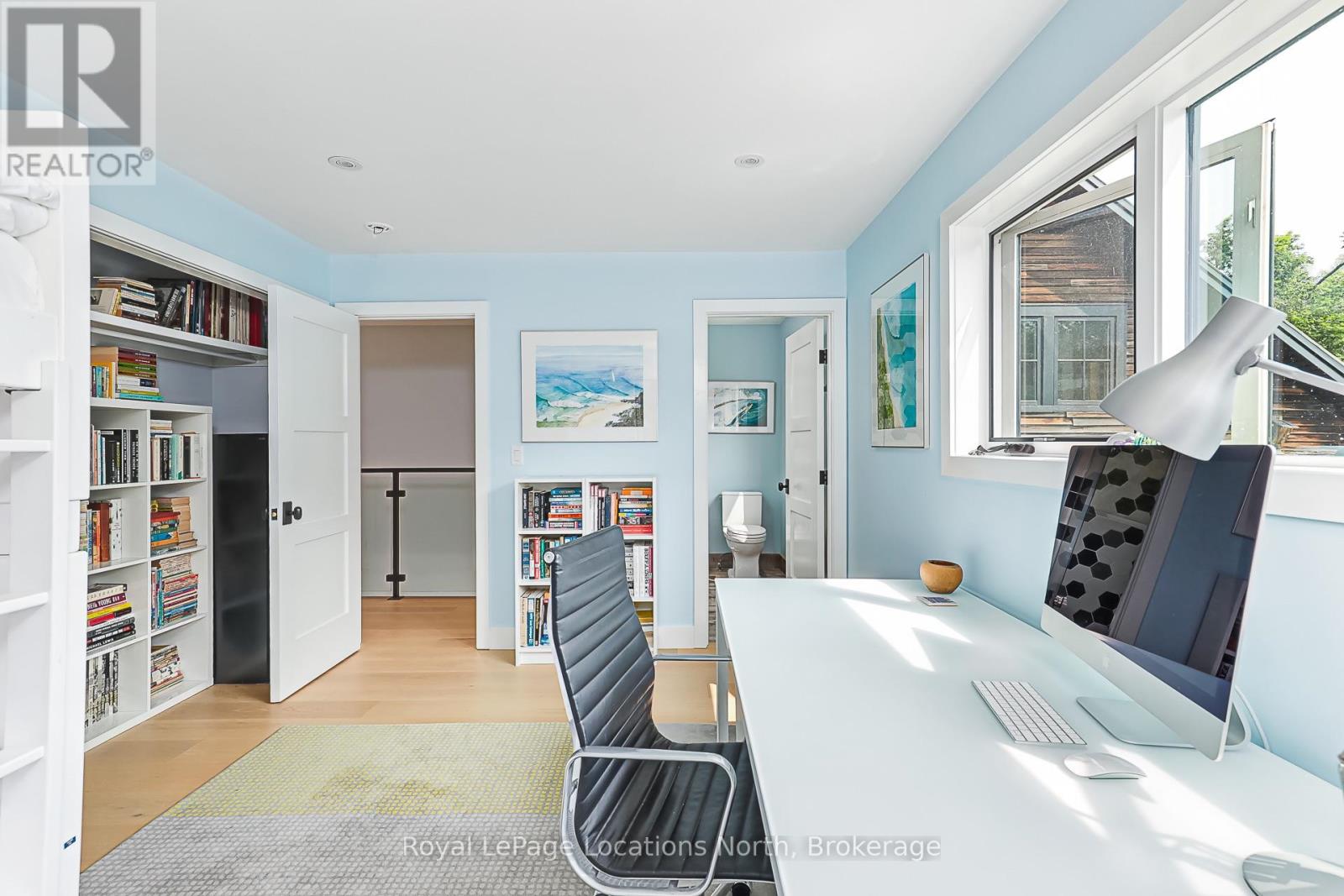 1664 10 Concession N Property Photo 23