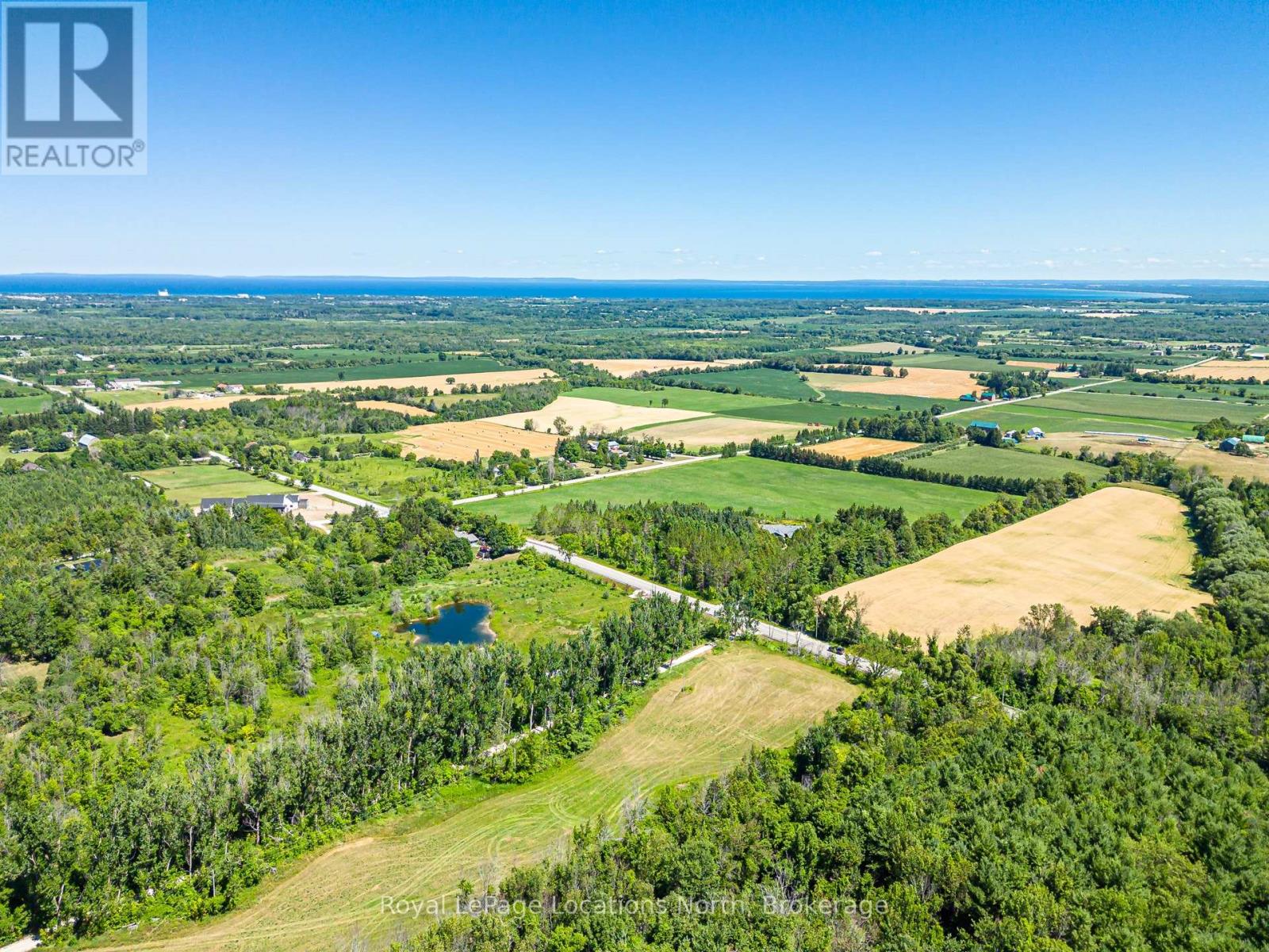 1664 10 Concession N Property Photo 29