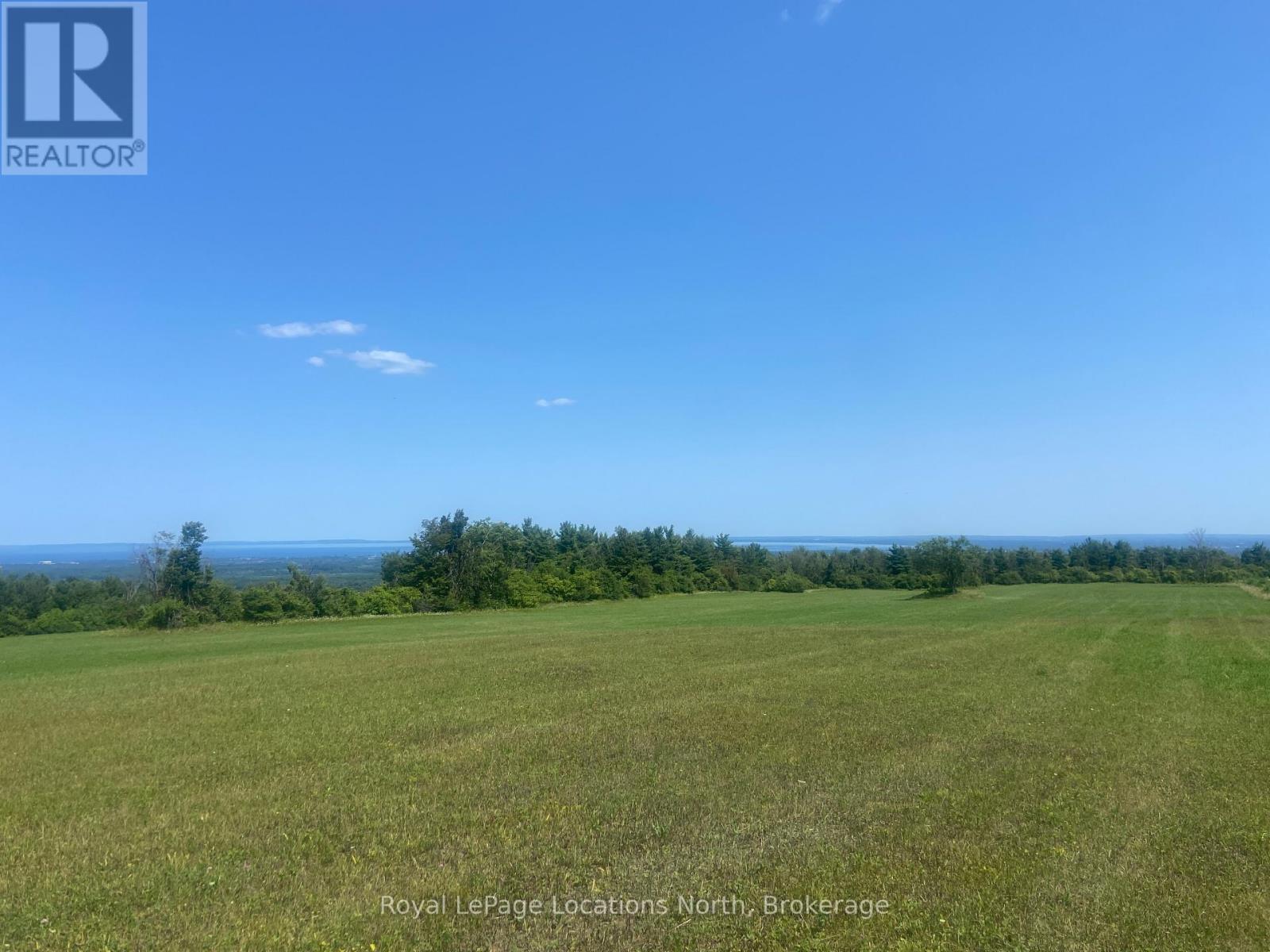 1664 10 Concession N Property Photo 32