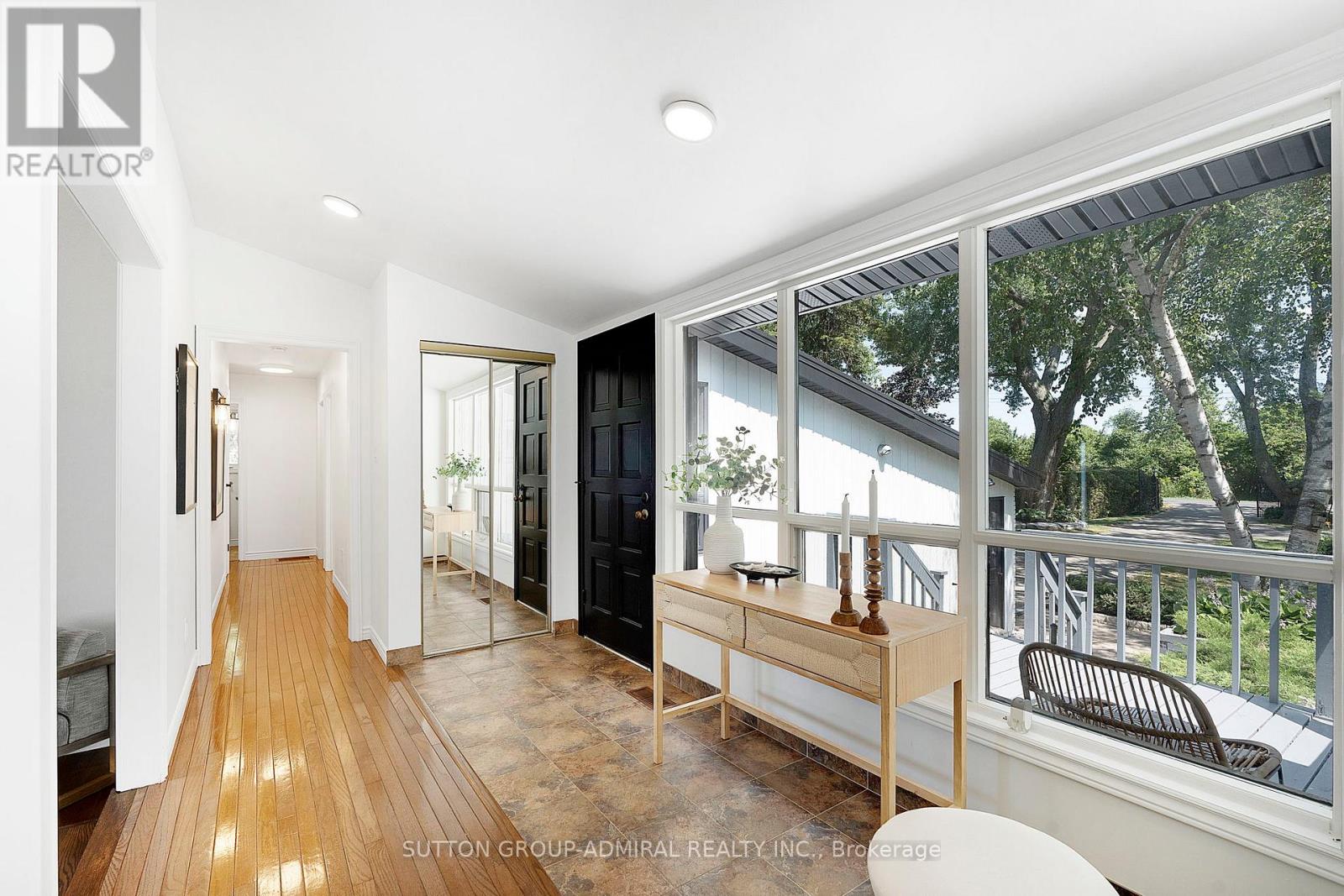 2232 Lakeshore Drive Property Photo 8