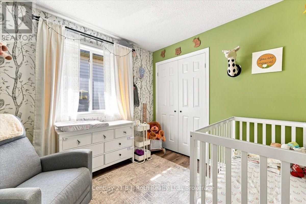 413 Irwin Street Property Photo 15