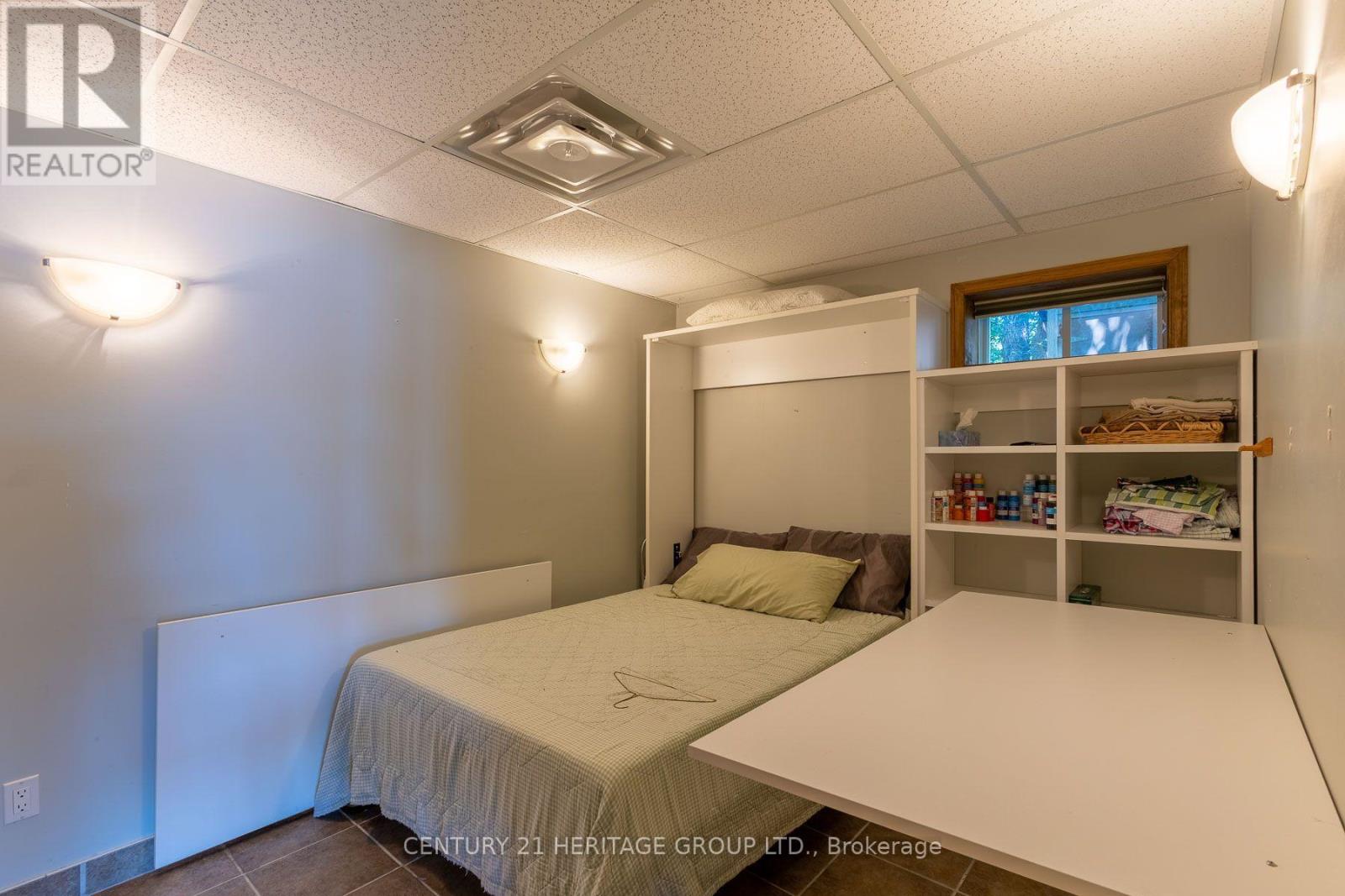 405 Champlain Road Property Photo 26