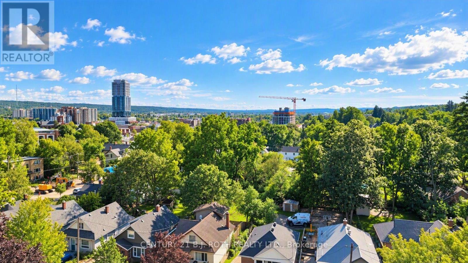 808 - 37 Peel Street Property Photo 9