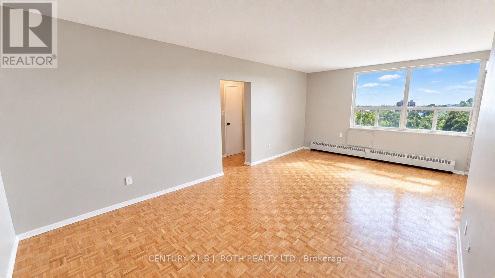 808 - 37 Peel Street Property Photo 13