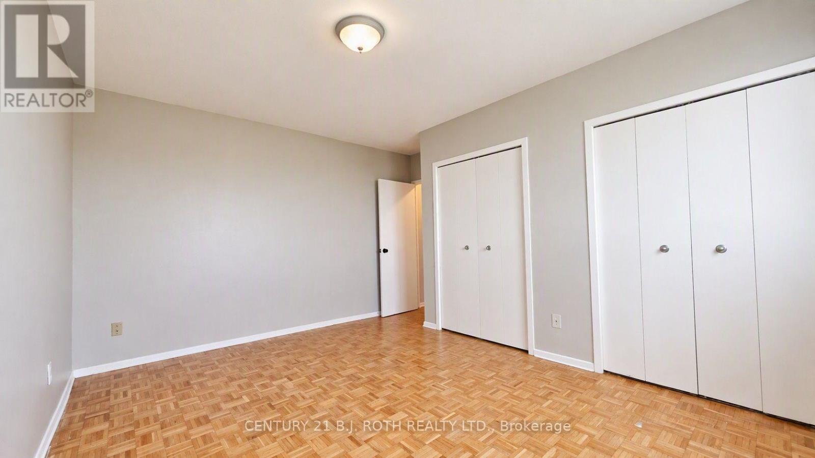 808 - 37 Peel Street Property Photo 18