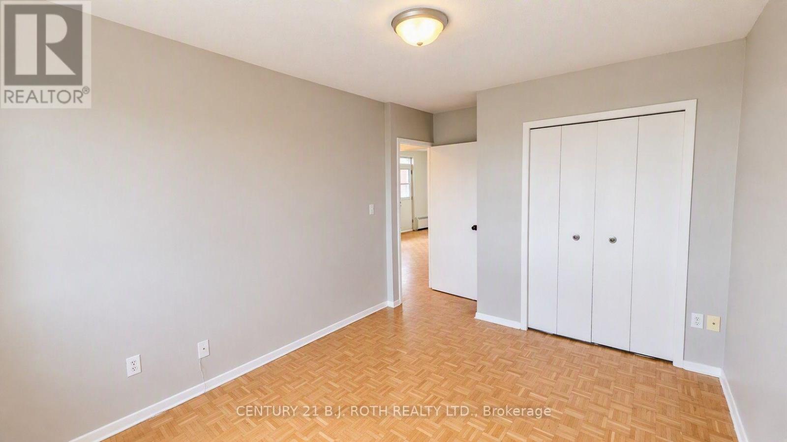 808 - 37 Peel Street Property Photo 23