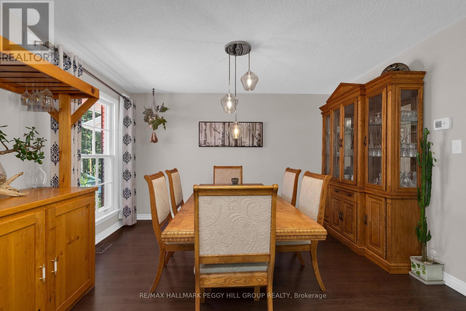 1863 Tiny Beaches Road S Property Photo 6