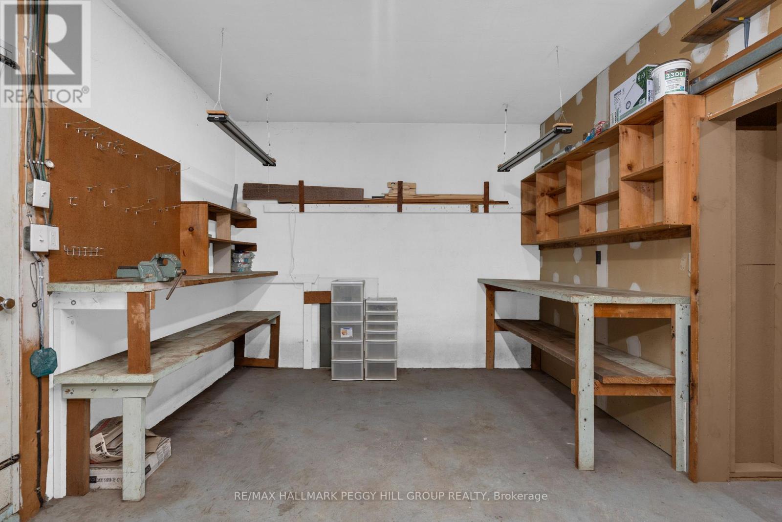 1863 Tiny Beaches Road S Property Photo 9
