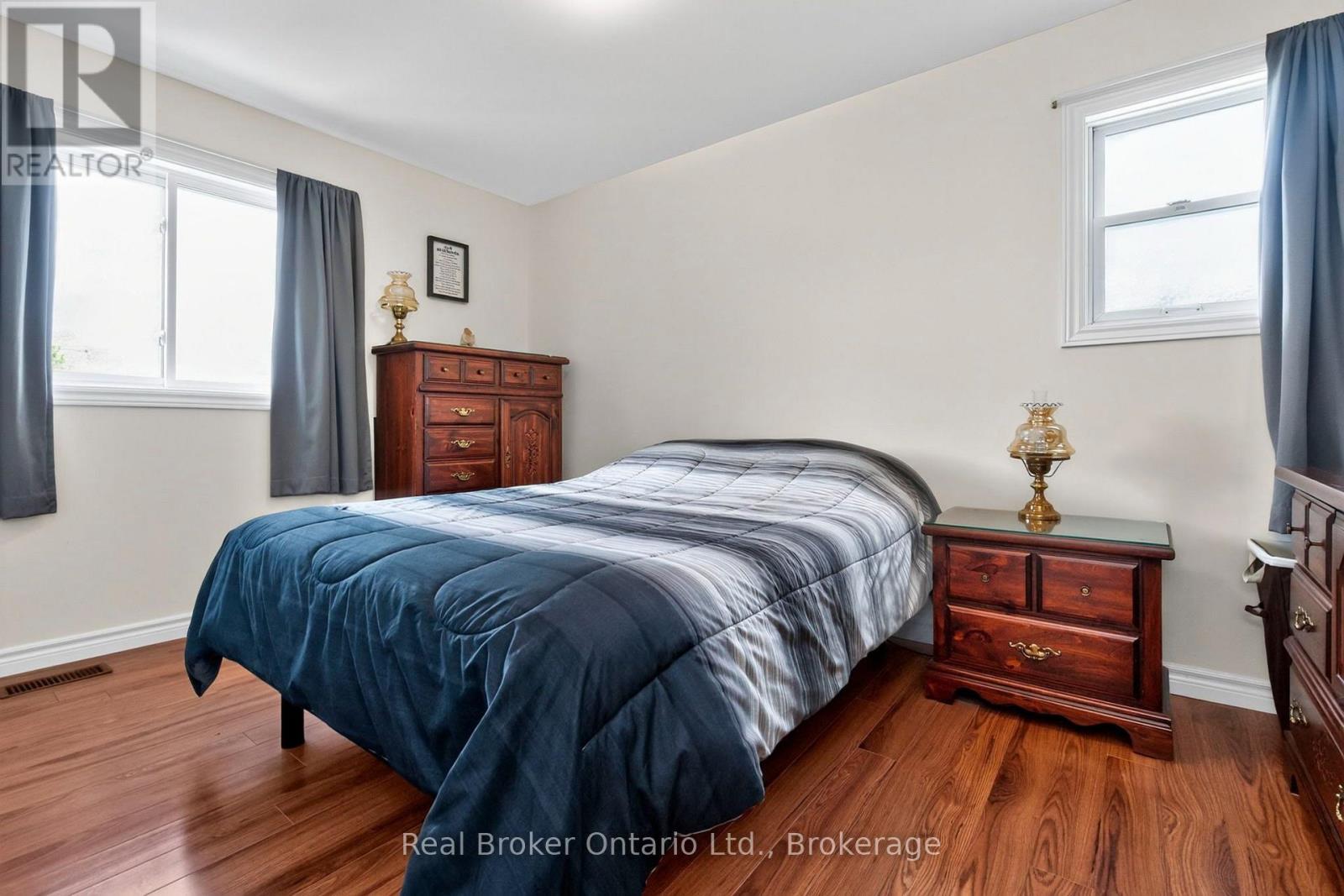 150 Lafontaine Road E Property Photo 23