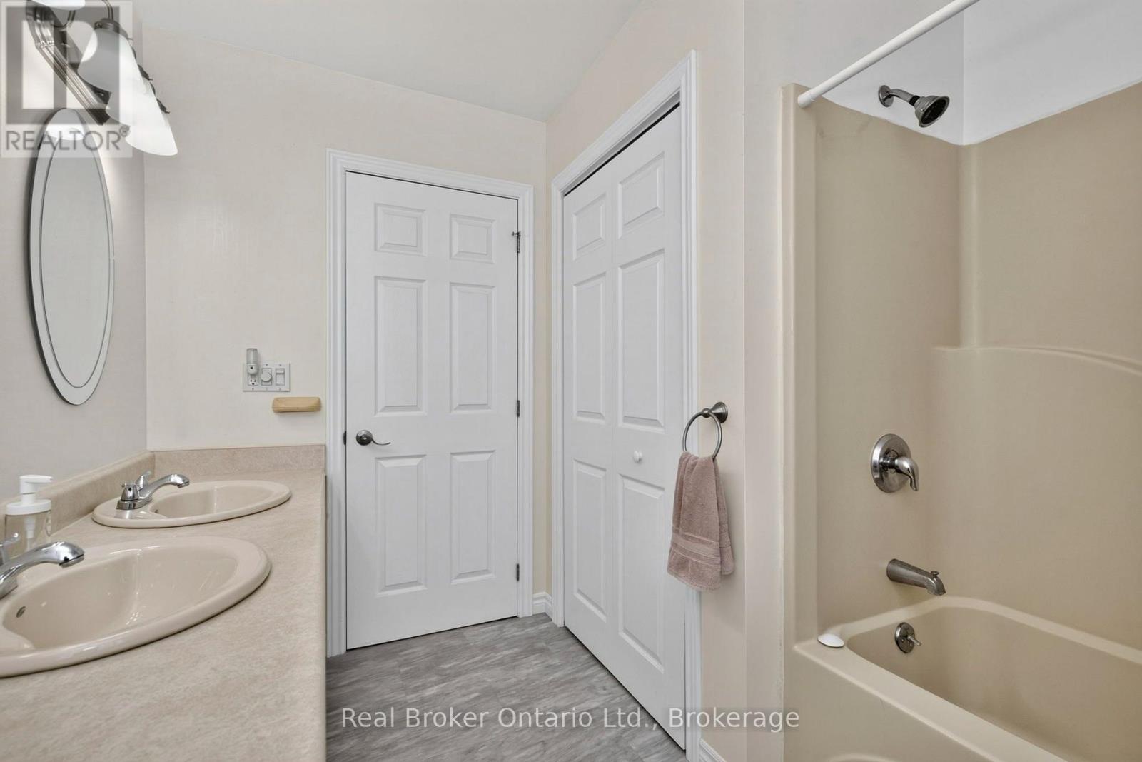 150 Lafontaine Road E Property Photo 33