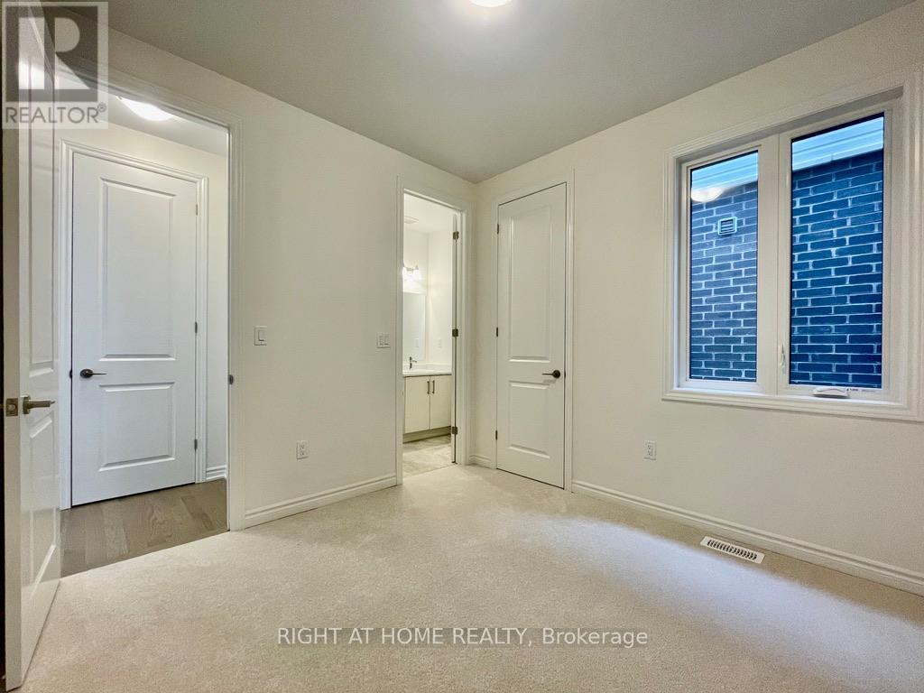 64 Gemini Drive Property Photo 11