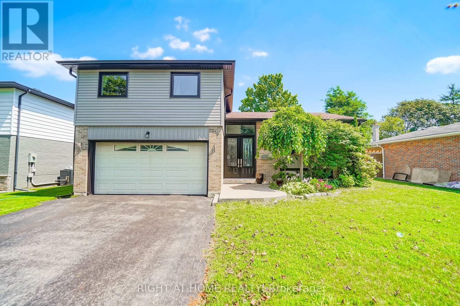 17 CLOVER AVENUE