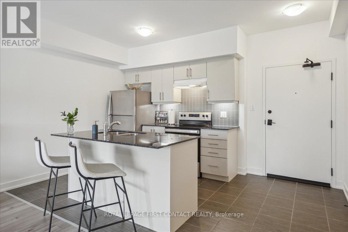 213 - 4 Spice Way Property Photo 17