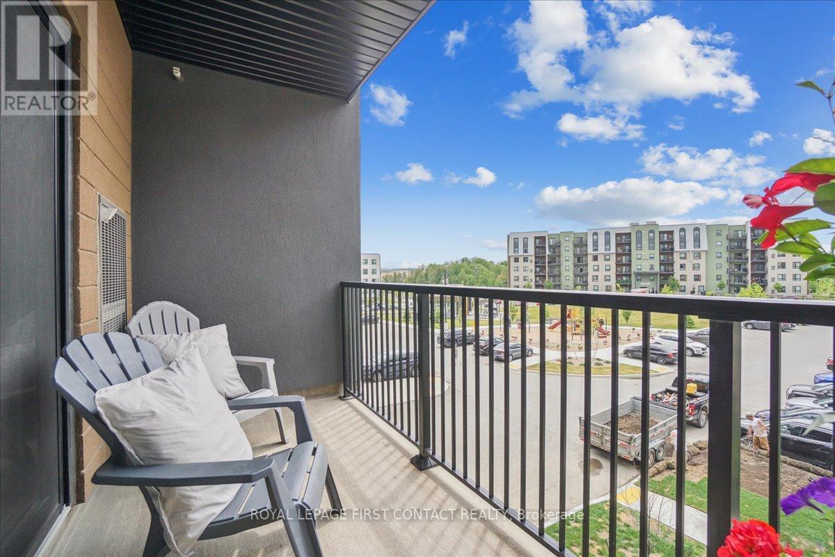 213 - 4 Spice Way Property Photo 35