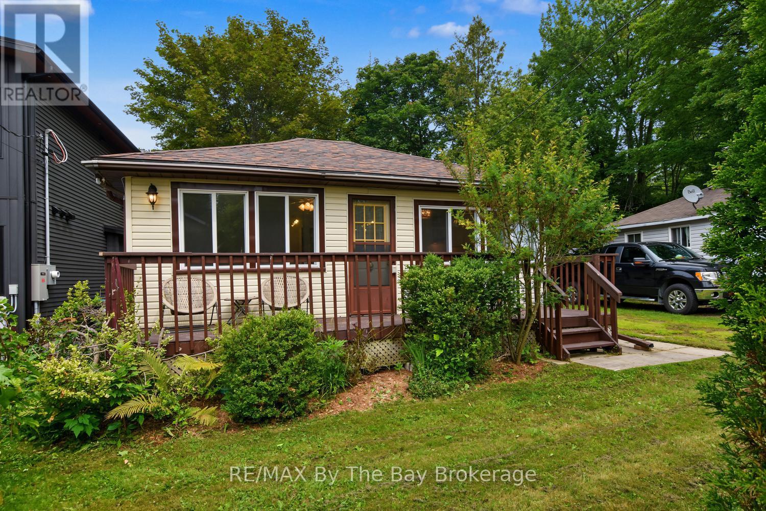 50 Balsam Street Property Photo 2