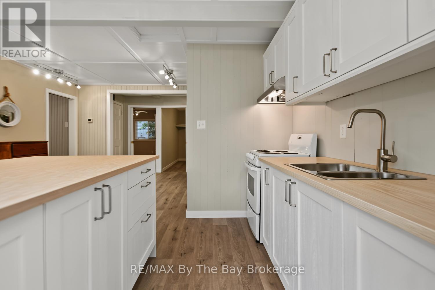 50 Balsam Street Property Photo 8