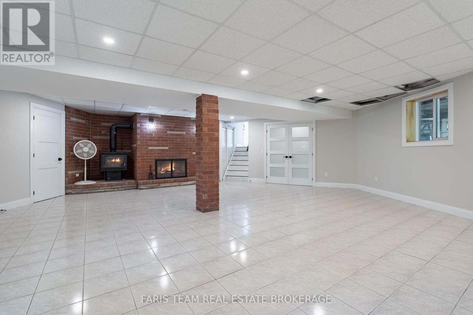 8 Joliet Crescent Property Photo 19