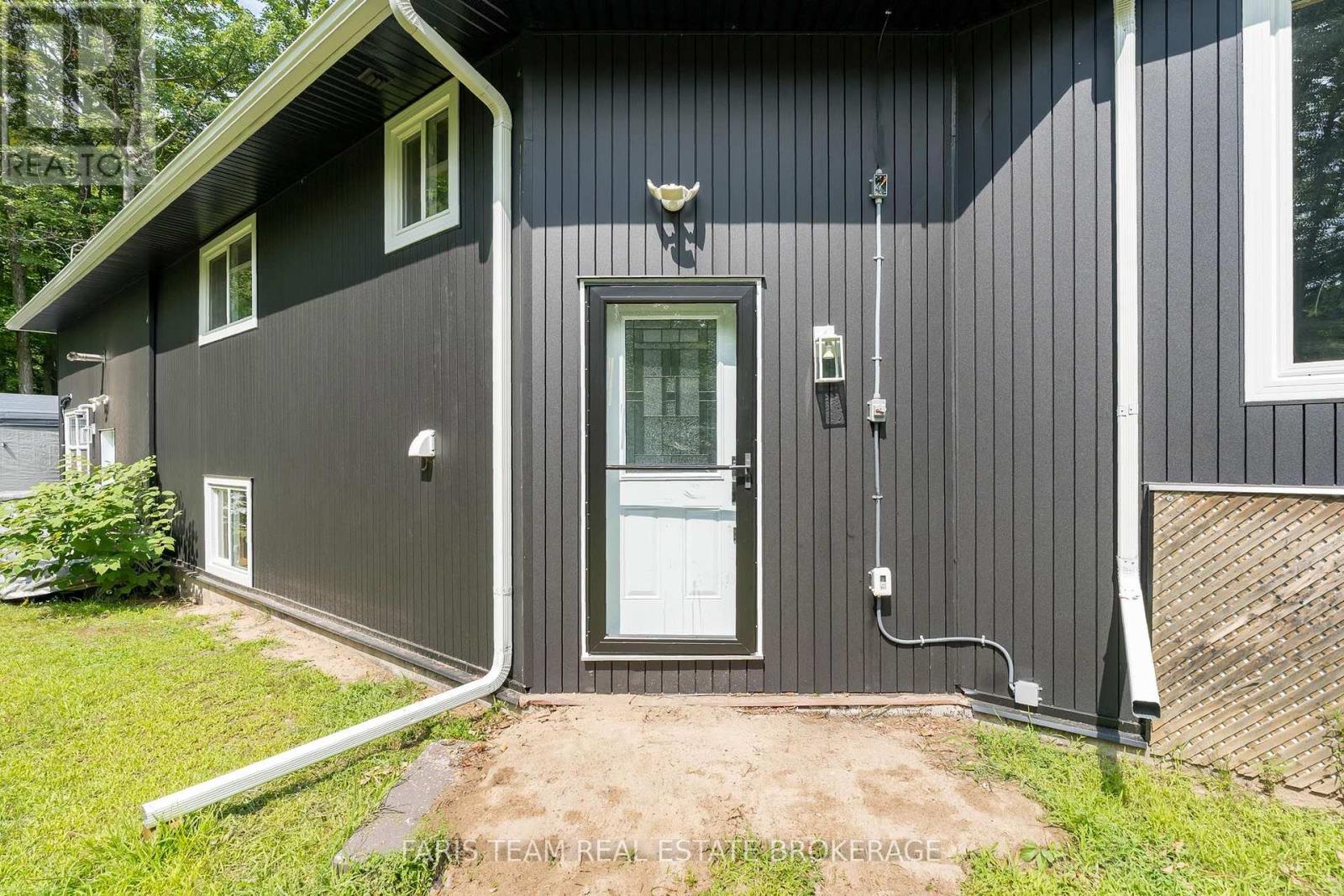 8 Joliet Crescent Property Photo 23