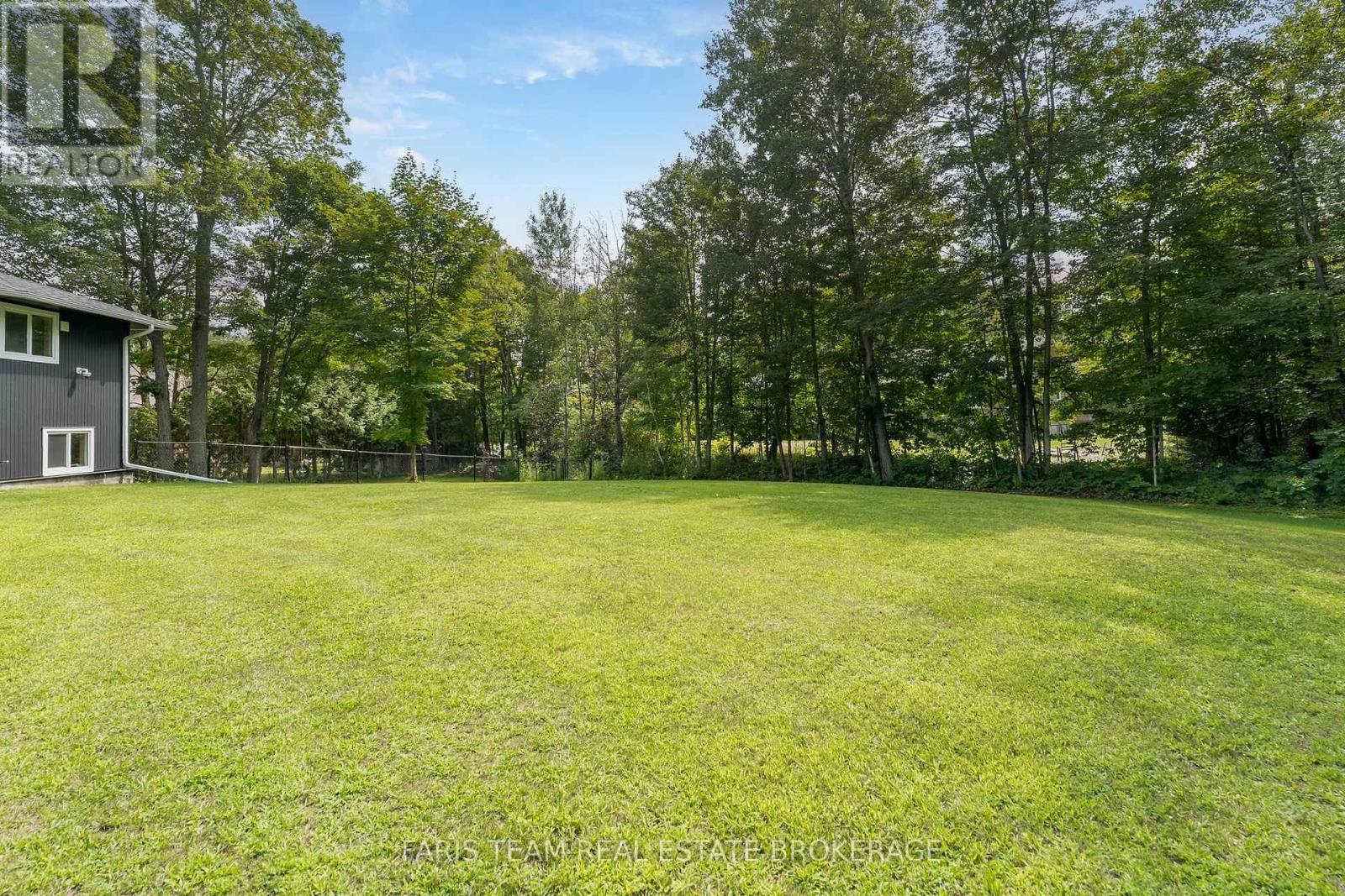 8 Joliet Crescent Property Photo 25