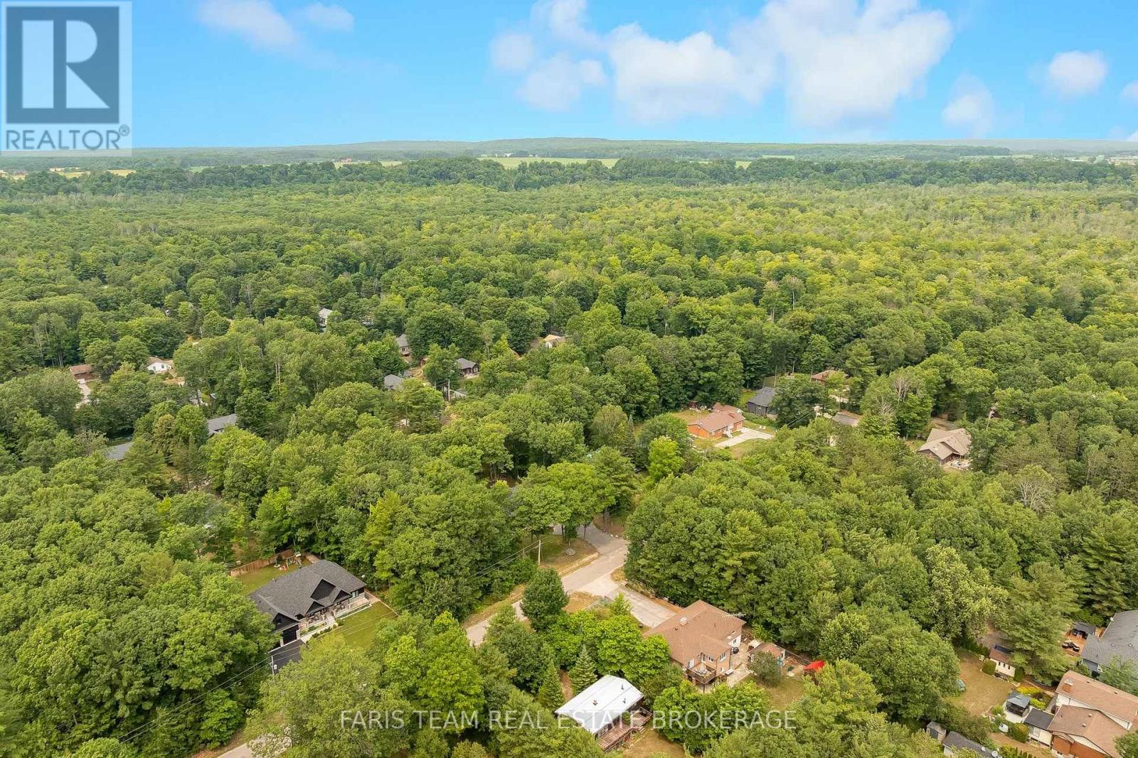 34 Oakwood Avenue Property Photo 37