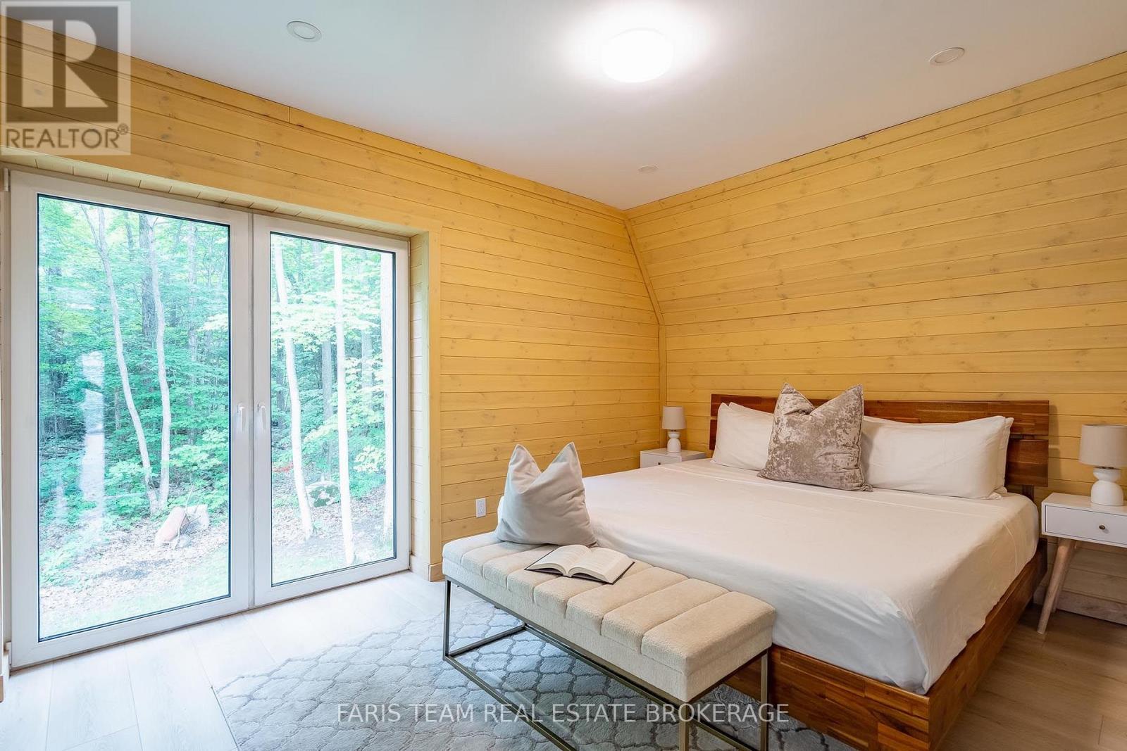 1490 Champlain Road Property Photo 15