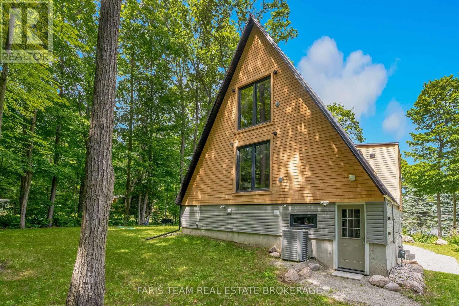 1490 Champlain Road Property Photo 29
