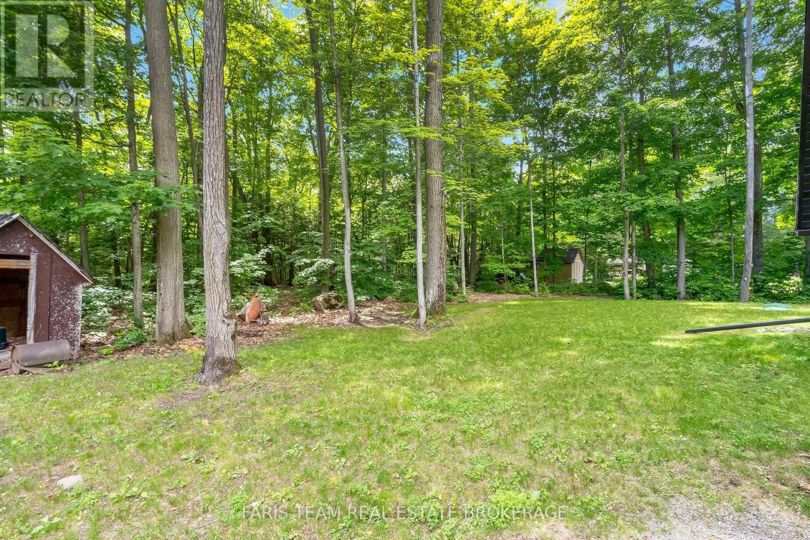 1490 Champlain Road Property Photo 30