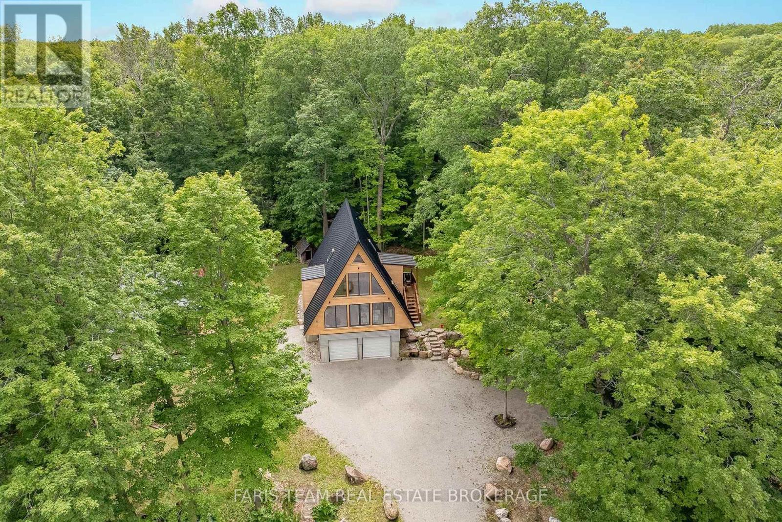 1490 Champlain Road Property Photo 33