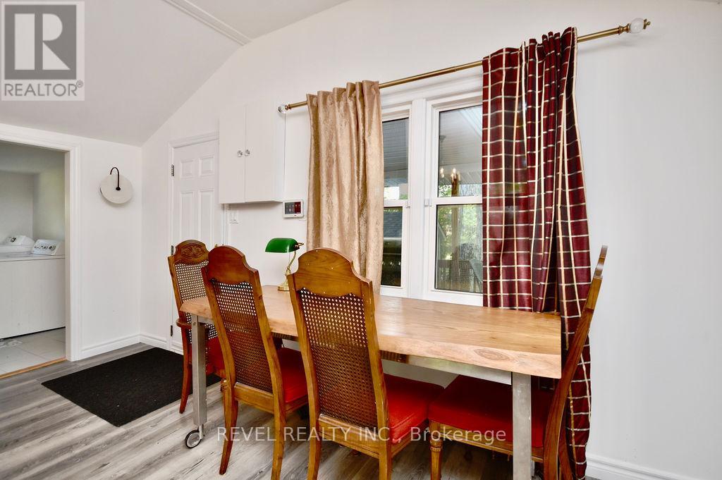 39 Domar Road Property Photo 6