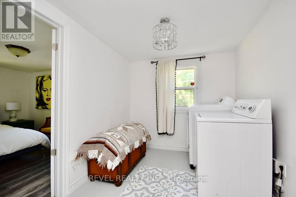 39 Domar Road Property Photo 11