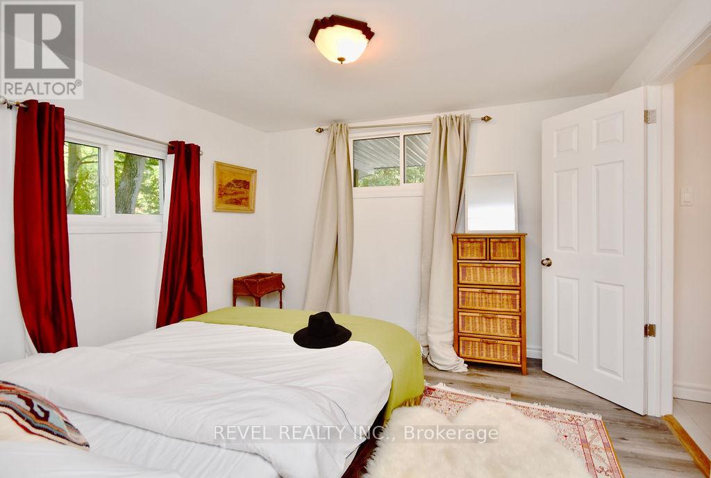 39 Domar Road Property Photo 13