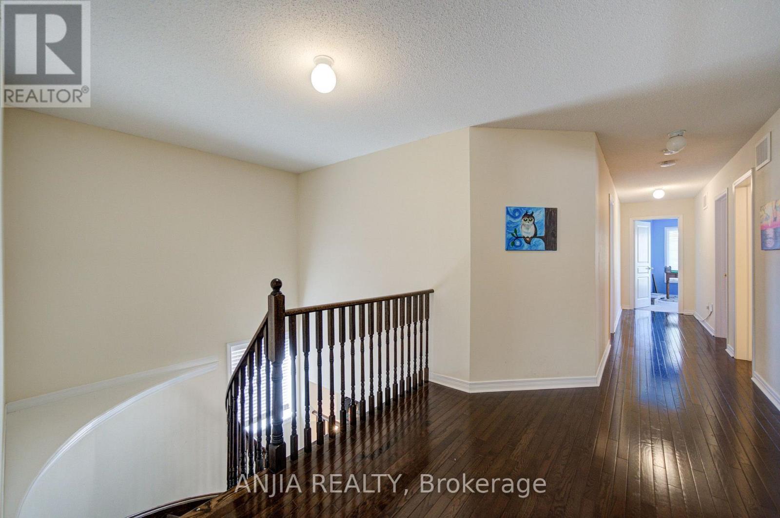 102 Westminster Circle Property Photo 12