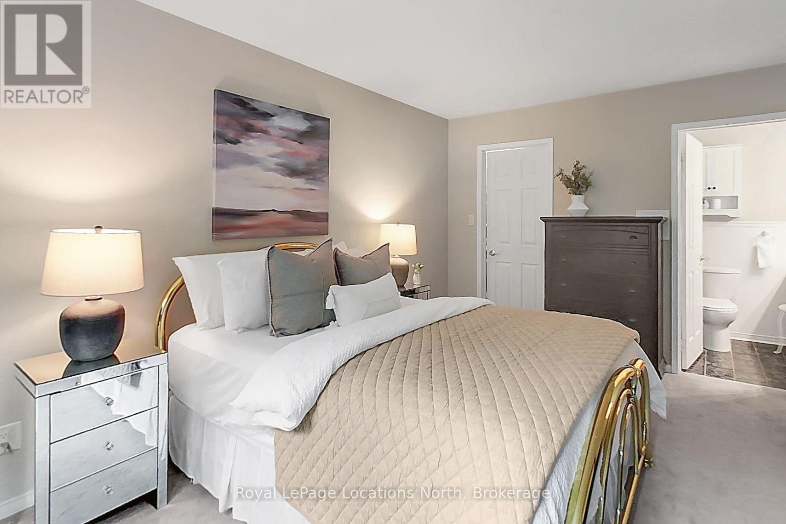 25 Green Briar Drive Property Photo 15