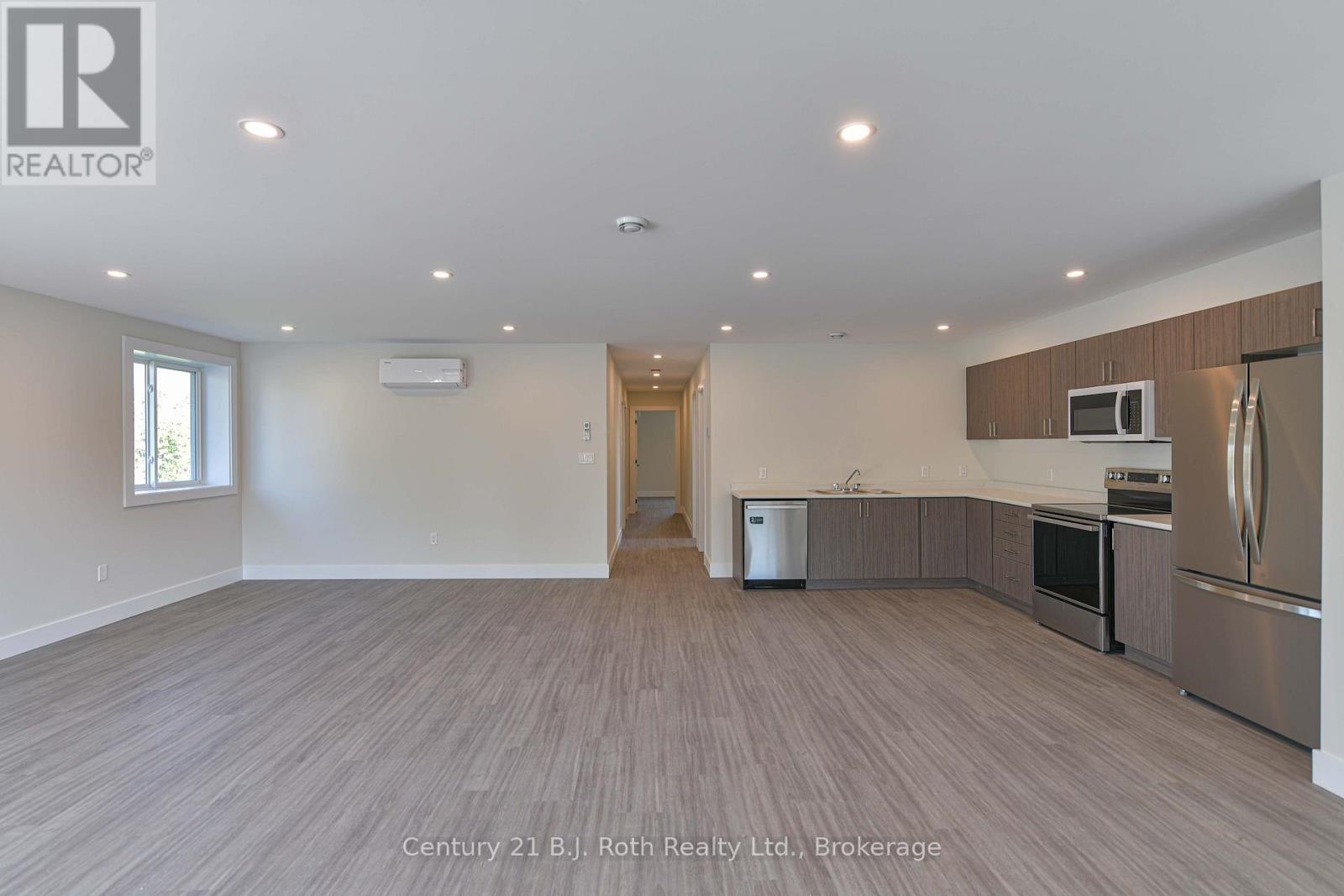 2 (upper) - 165 Barrie Road Property Photo 11
