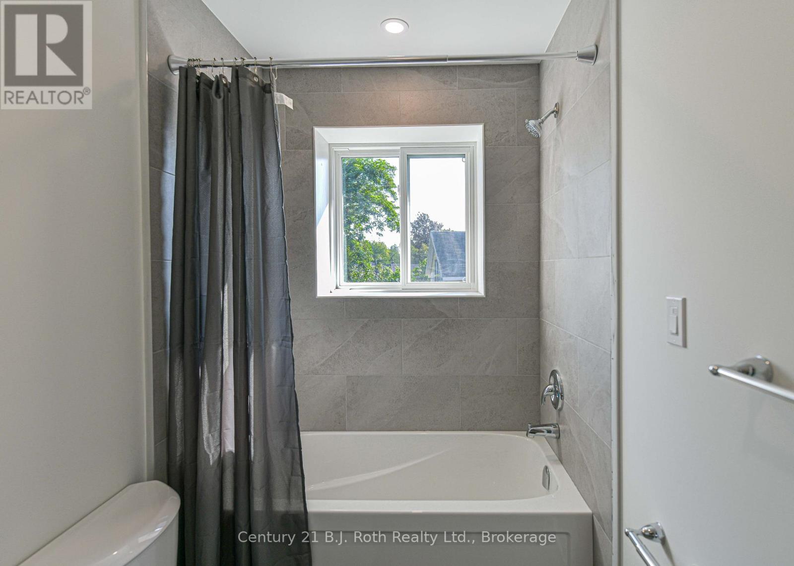 2 (upper) - 165 Barrie Road Property Photo 19