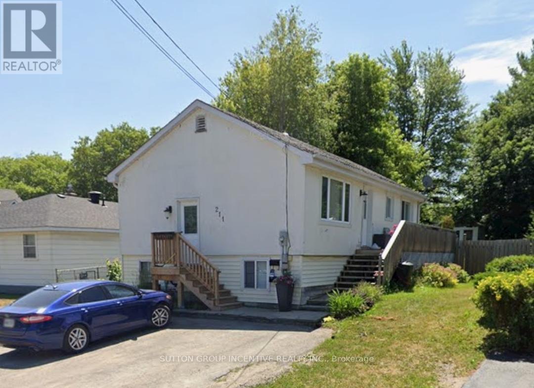 Lower - 211 Cliff Road Property Photo 1