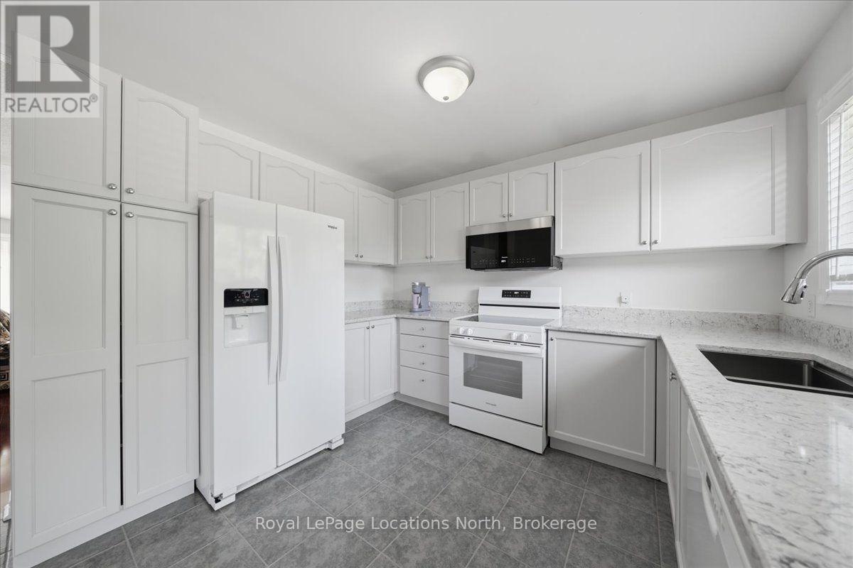402 Ramblewood Drive Property Photo 10