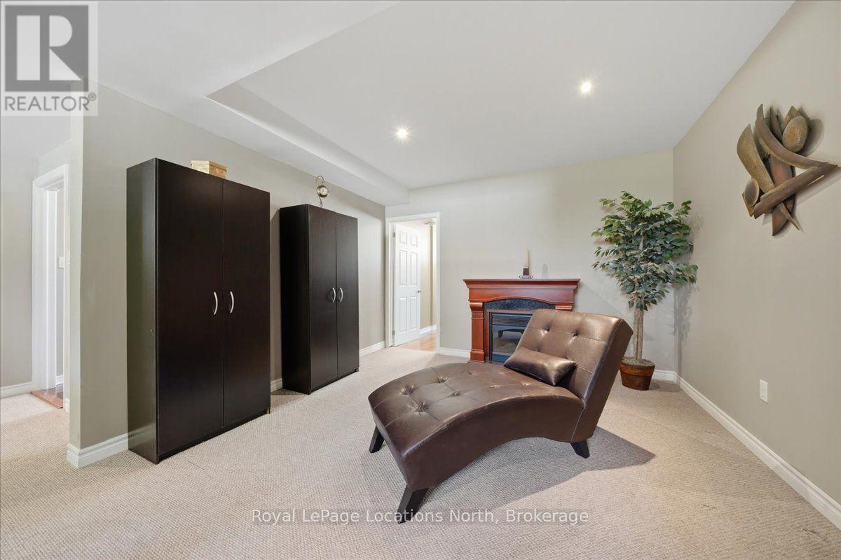 402 Ramblewood Drive Property Photo 22