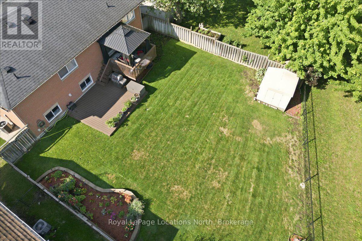402 Ramblewood Drive Property Photo 38