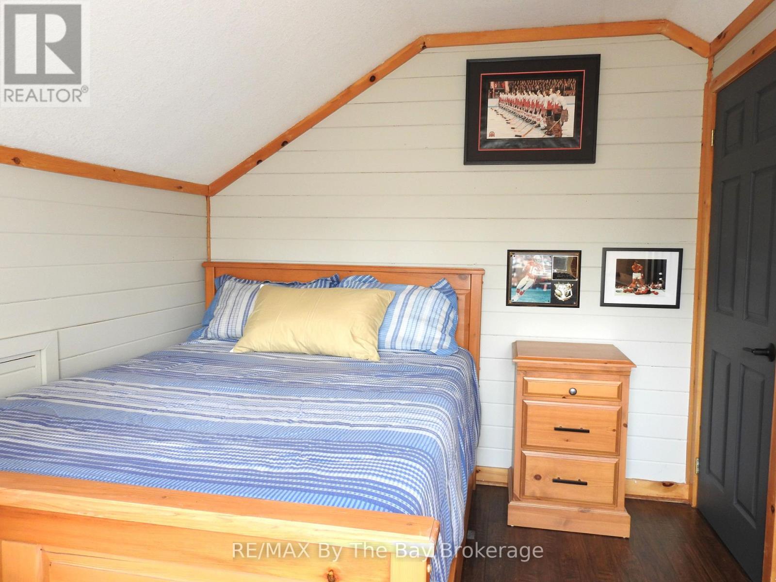 11 Cabin Crescent Property Photo 14