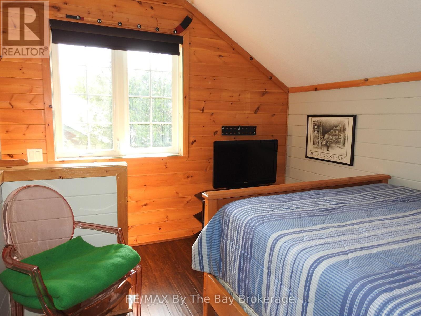 11 Cabin Crescent Property Photo 15