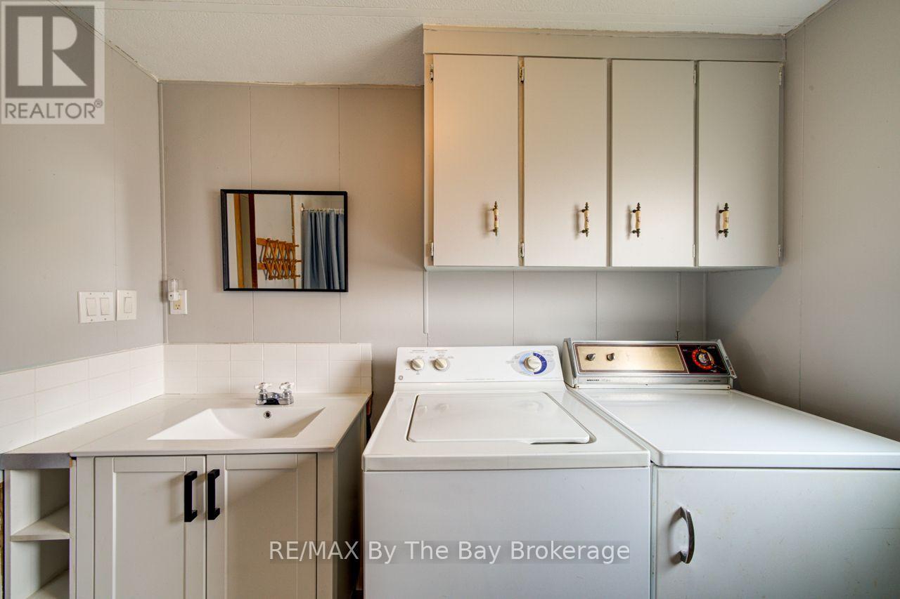 55 Georgian Glen Drive Property Photo 18