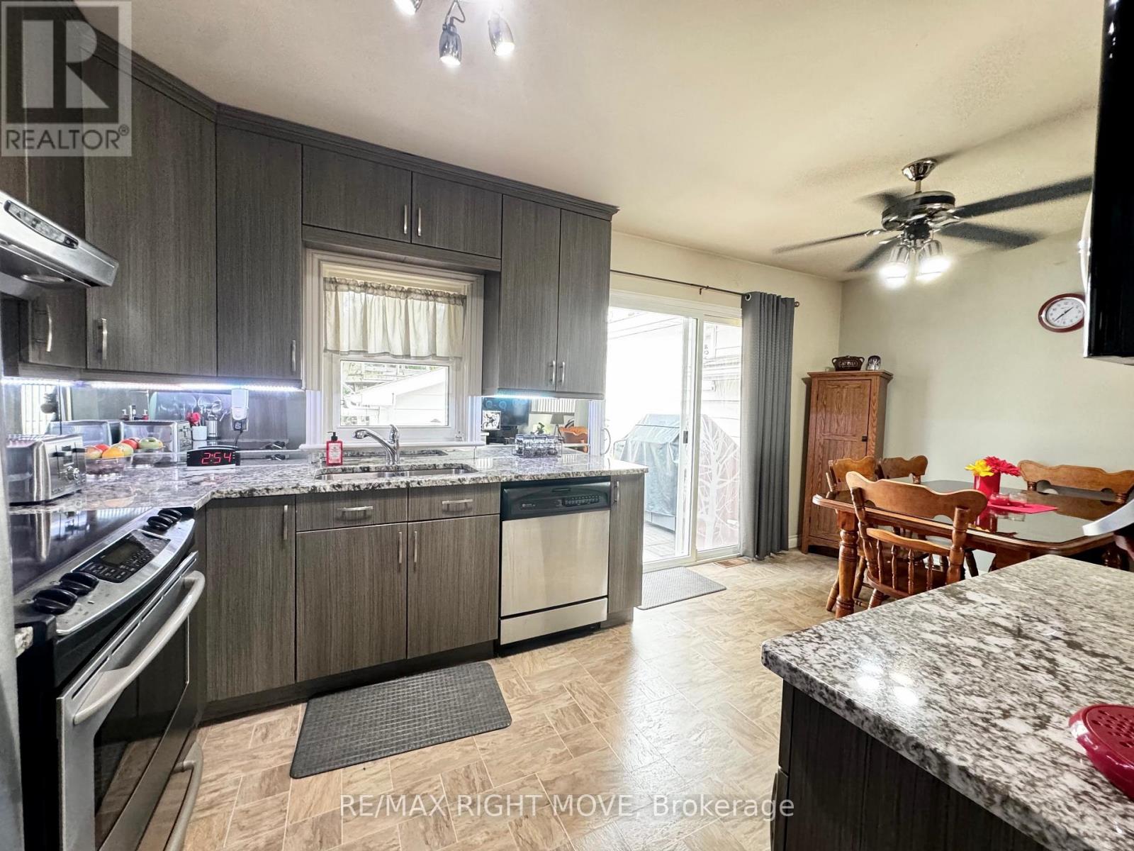 8 Gaudaur Court Property Photo 8