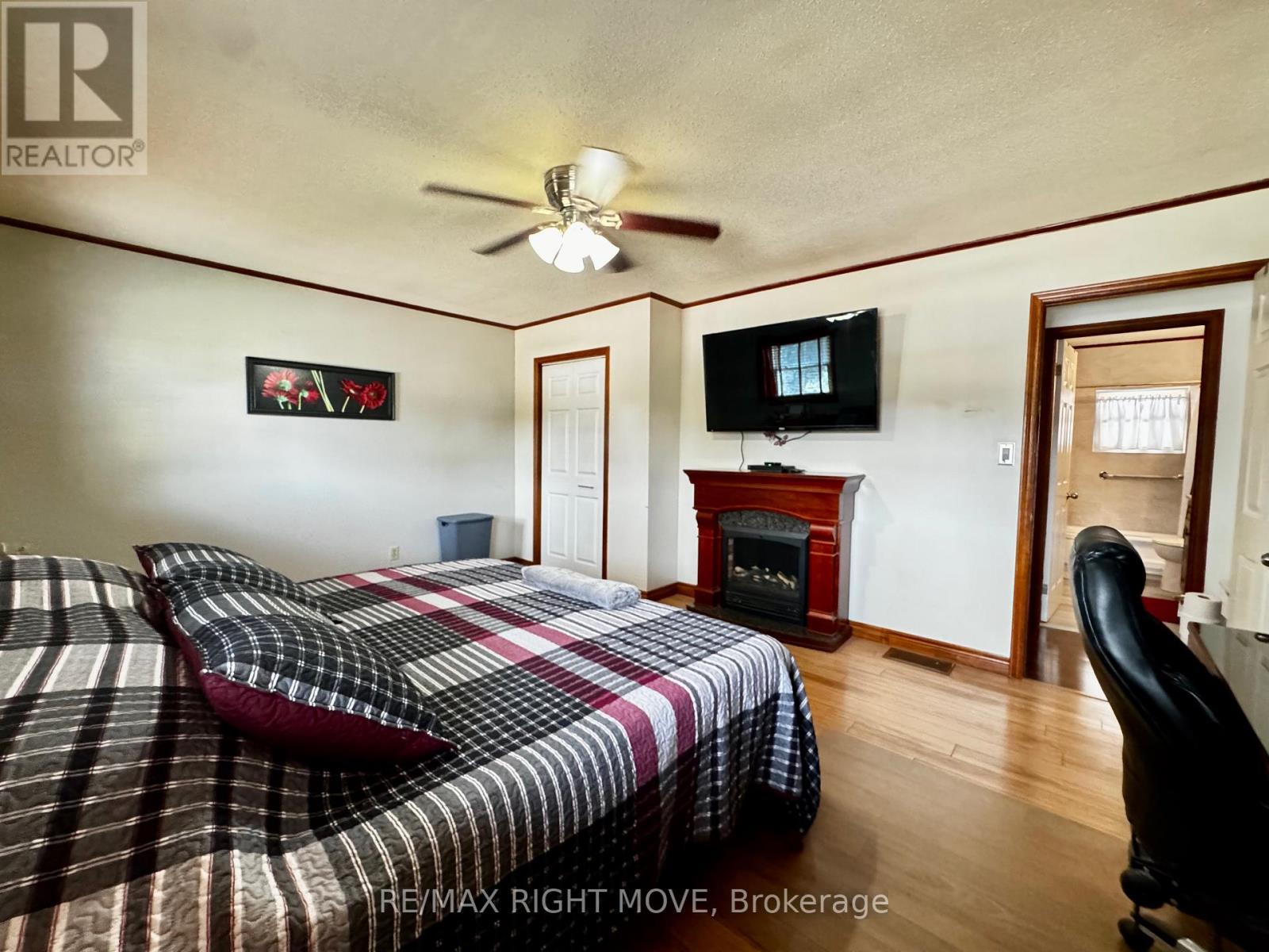 8 Gaudaur Court Property Photo 12
