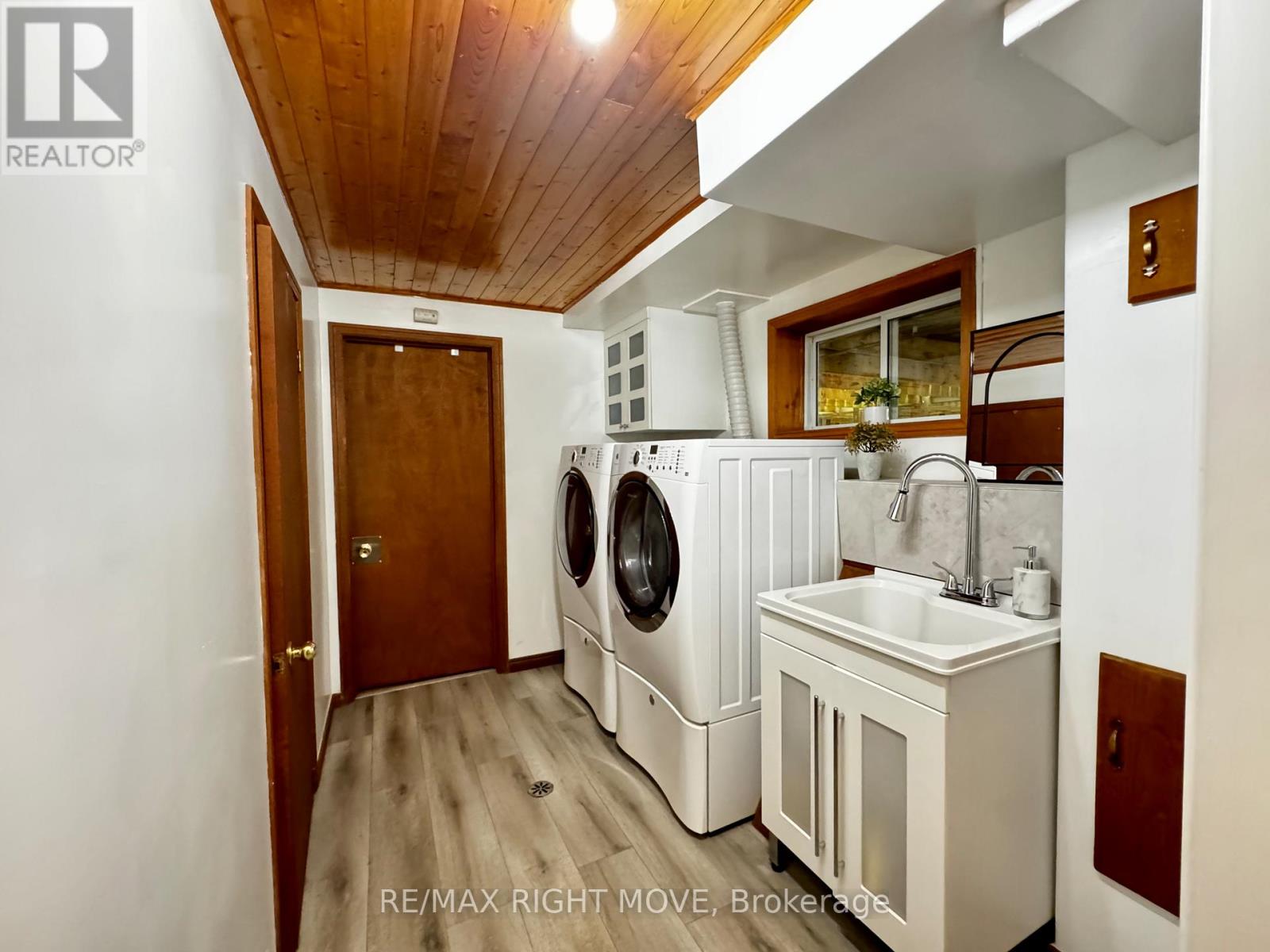 8 Gaudaur Court Property Photo 17