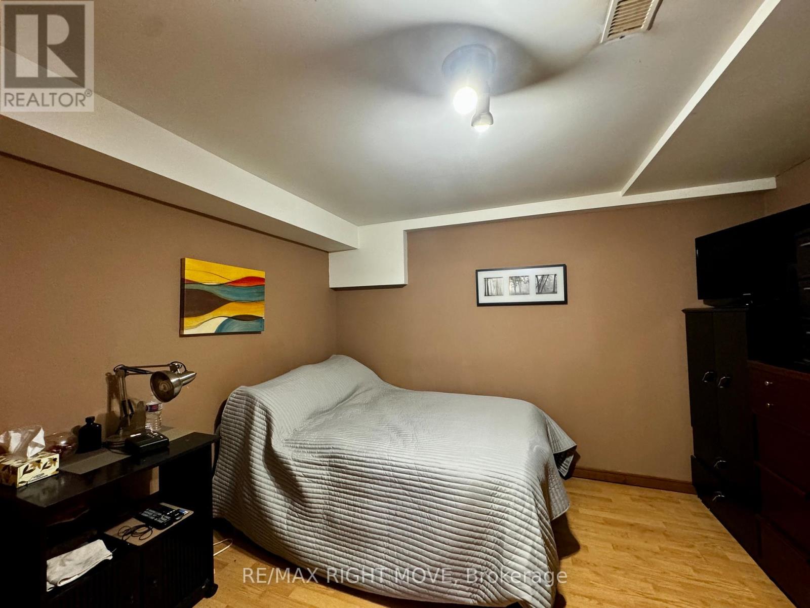 8 Gaudaur Court Property Photo 19