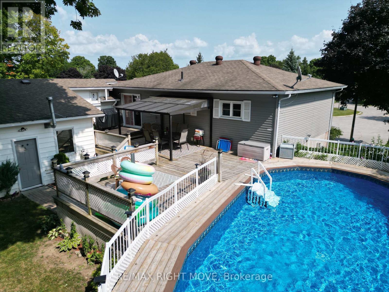 8 Gaudaur Court Property Photo 31