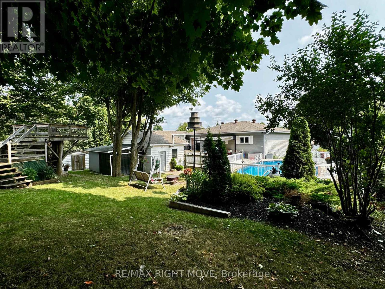 8 Gaudaur Court Property Photo 34