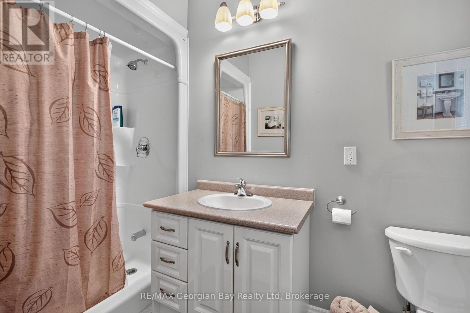 1339 Tiny Beaches Road N Property Photo 14