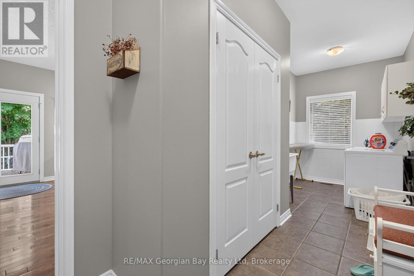 1339 Tiny Beaches Road N Property Photo 18